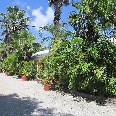 Anchor Inn And Cottages Sanibel Exterior photo