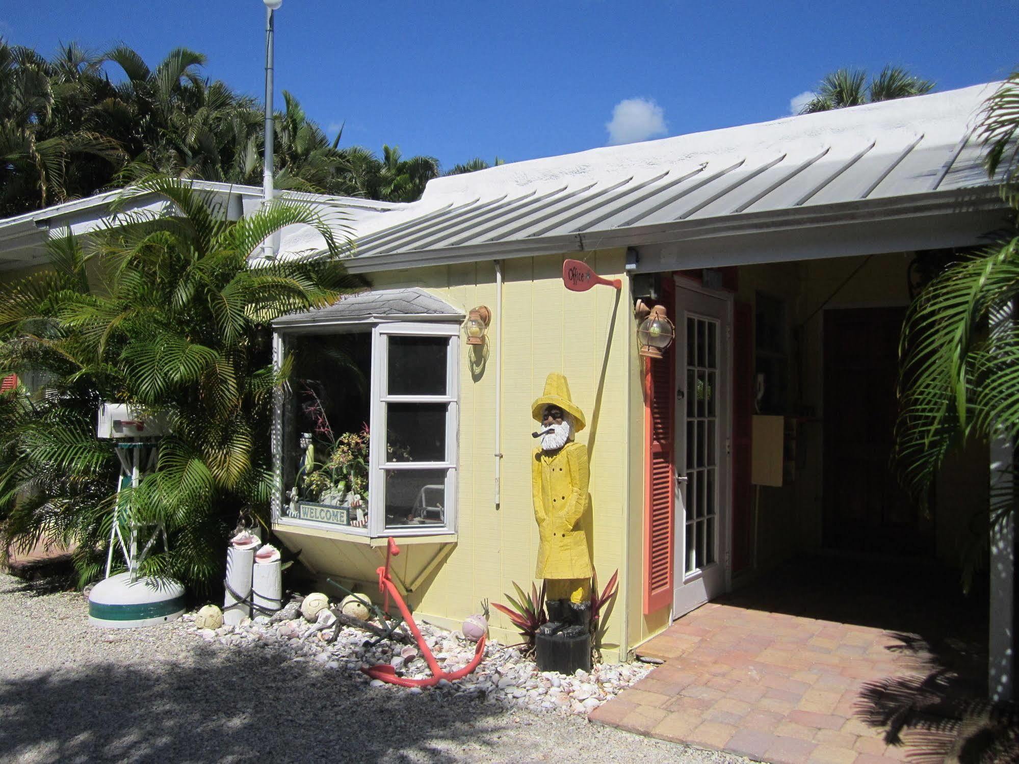 Anchor Inn And Cottages Sanibel Exterior photo