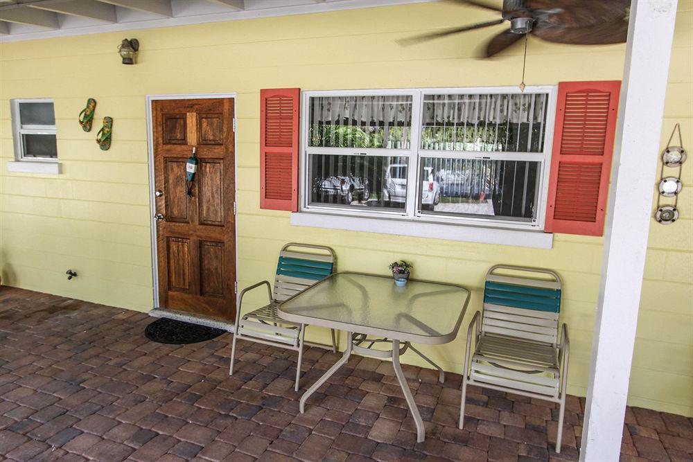 Anchor Inn And Cottages Sanibel Exterior photo